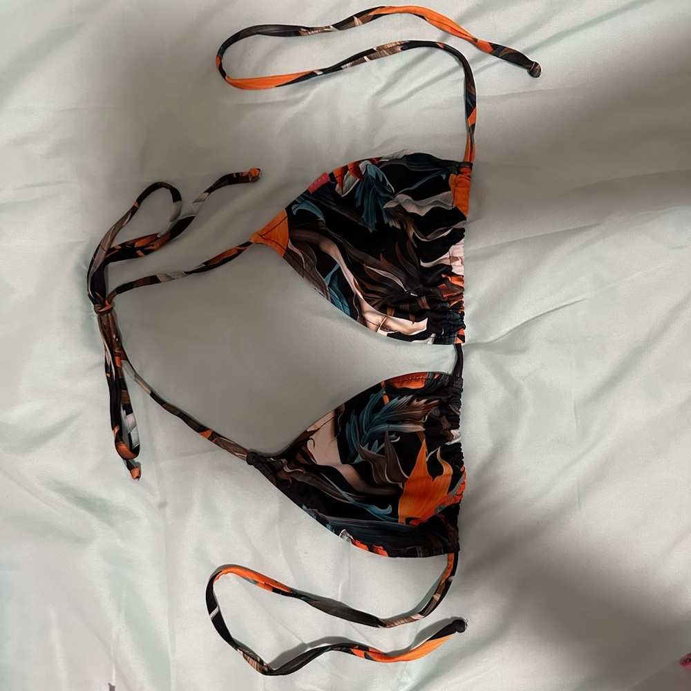 Birds of paradise DOLL bikini top